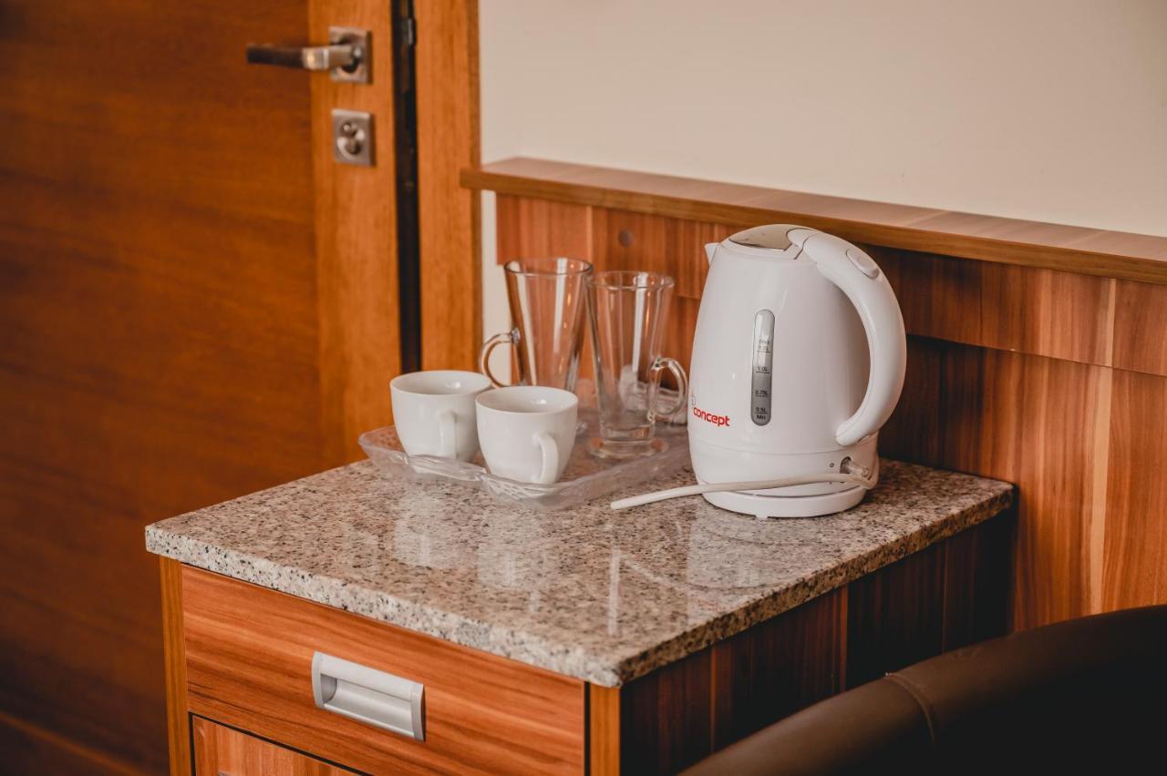 Hotel Nad Morzem- Art-Pension Swierzno Luaran gambar