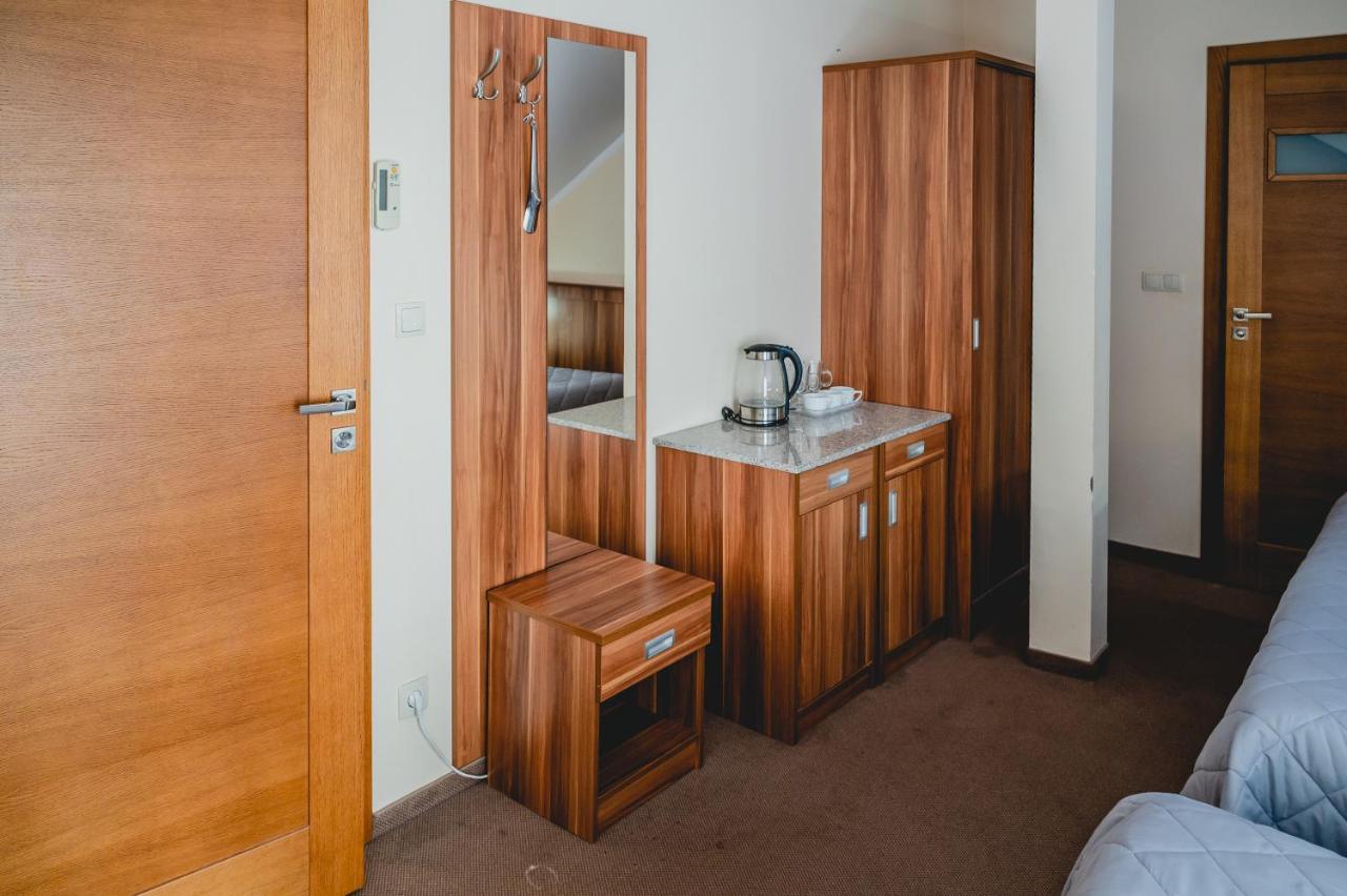 Hotel Nad Morzem- Art-Pension Swierzno Luaran gambar