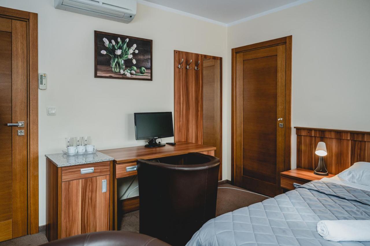 Hotel Nad Morzem- Art-Pension Swierzno Luaran gambar