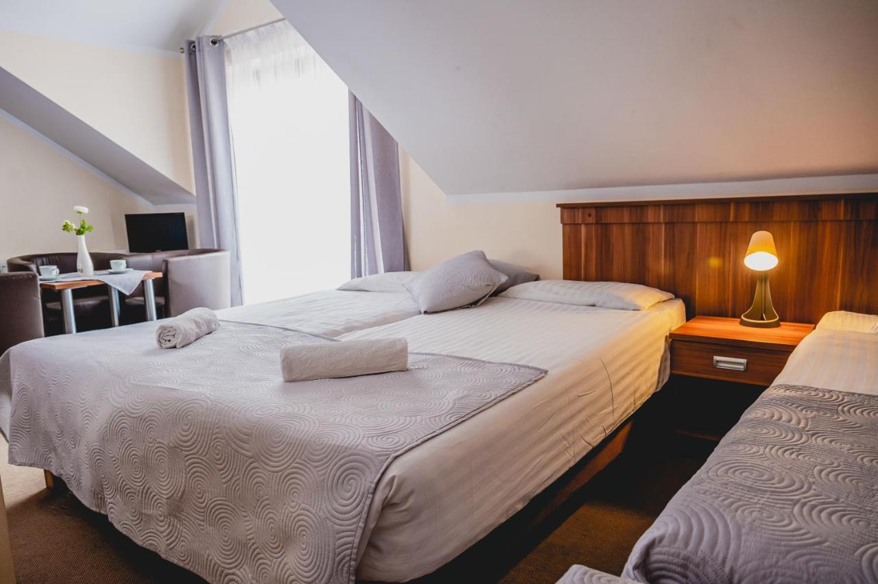 Hotel Nad Morzem- Art-Pension Swierzno Luaran gambar