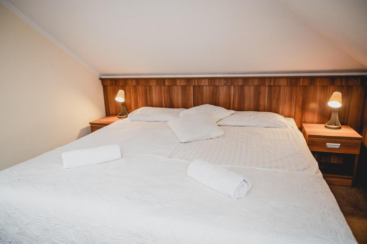 Hotel Nad Morzem- Art-Pension Swierzno Luaran gambar